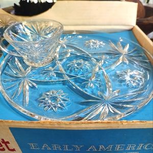 Vintage anchor Hocking clear cut early American snack and cup serving tray set